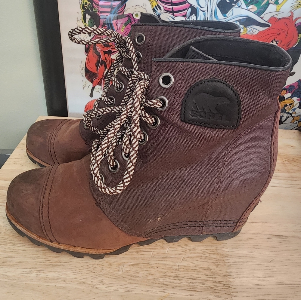 Sorel Joan of Arc Booties